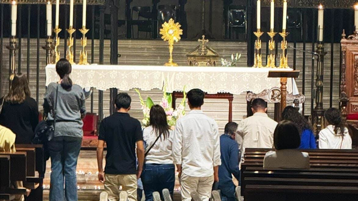 Vigilia Evangelización Adoración Catedral-Magistral