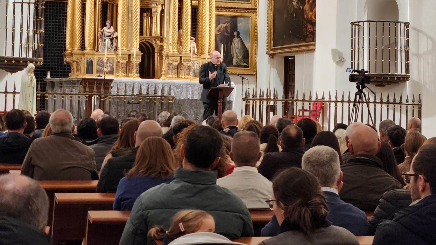 «Damos gracias a Dios por su amor por las familias»: la Delegación de Familia y Vida de Alcalá de Henares celebró su I Encuentro diocesano de Familias del curso 2025/2026