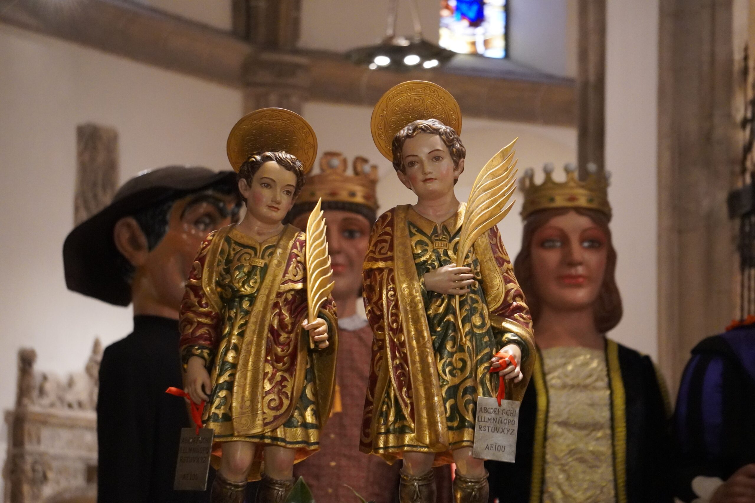 Reversión reliquias santos niños
