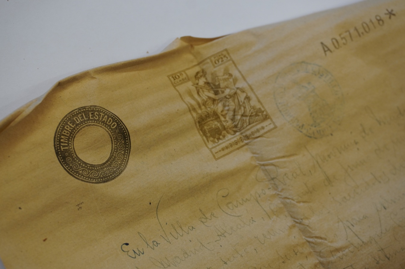 botella documento campo real parroco santa maria castillo 1947 sacerdote