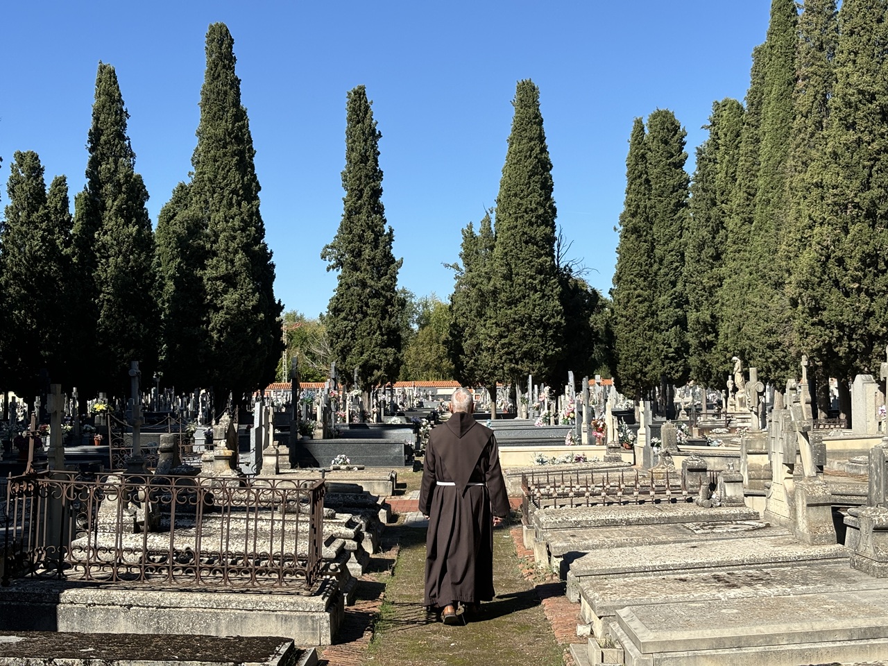 cementerio san roque viejo alcala henares atencion religiosa espiritual