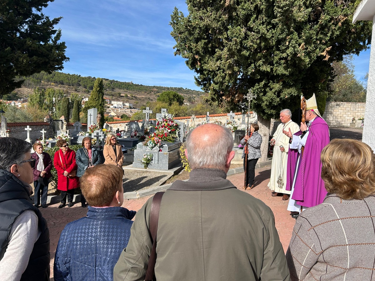 cementerio villar del olmo obispo alcala
