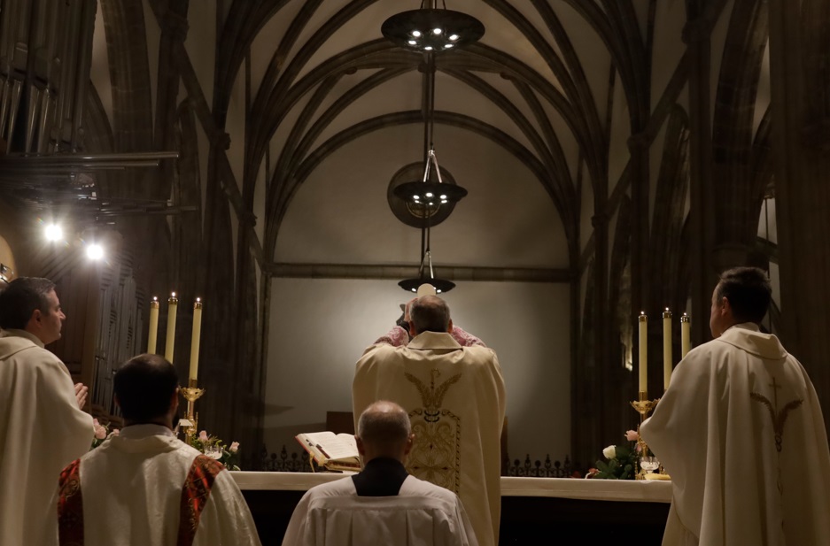 clausura jubileo 2025 consagracion eucaristia prieto lucena catedral alcala