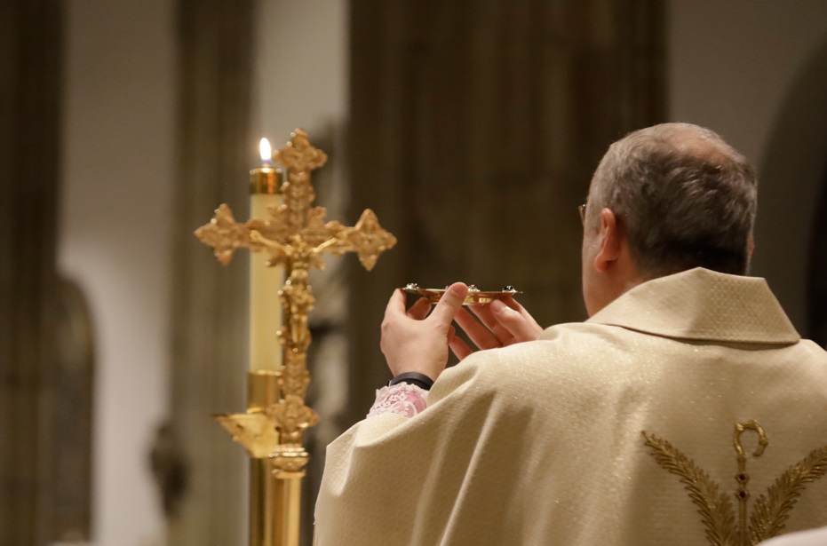 clausura jubileo 2025 eucaristia mons antonio prieto lucena catedral magistral alcala