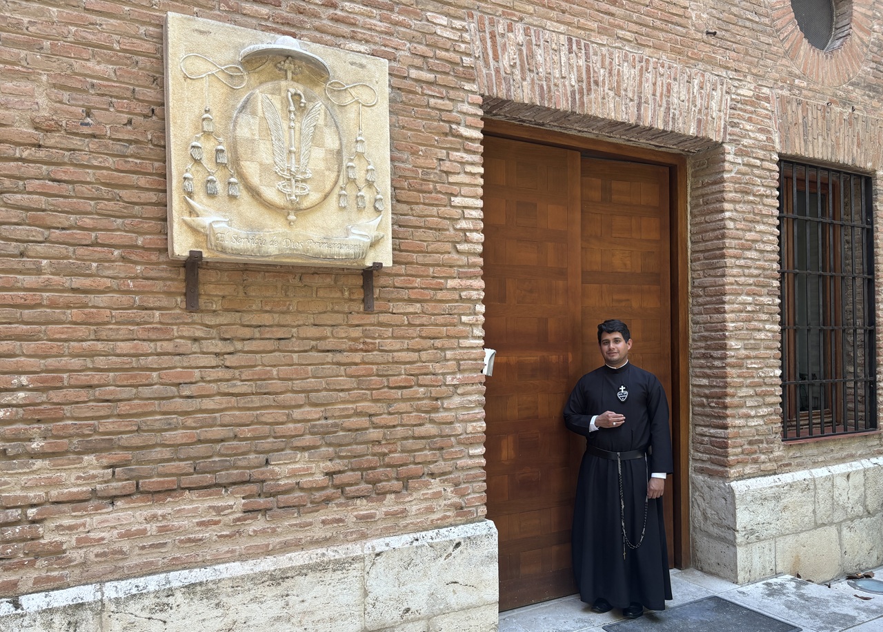diacono pasionista sacerdote alcala