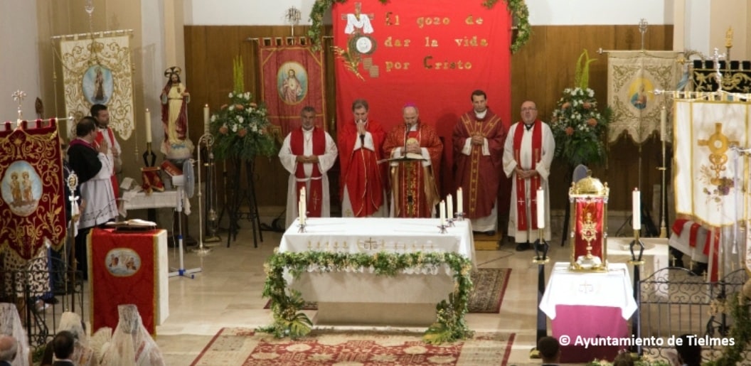 eucaristia tielmes santos niños