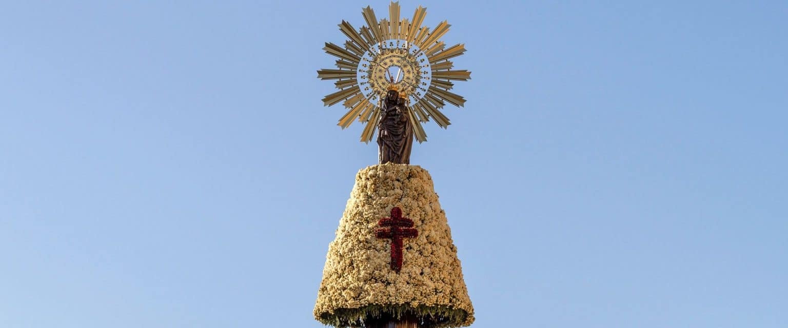 imagen virgen pilar archizaragoza oct 25