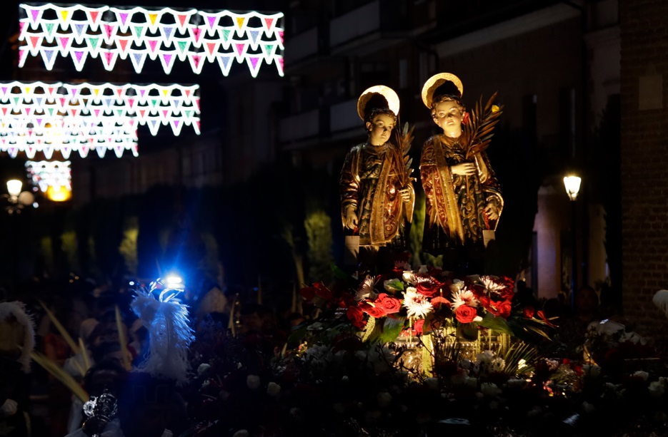 procesion santos niños 2026 noche
