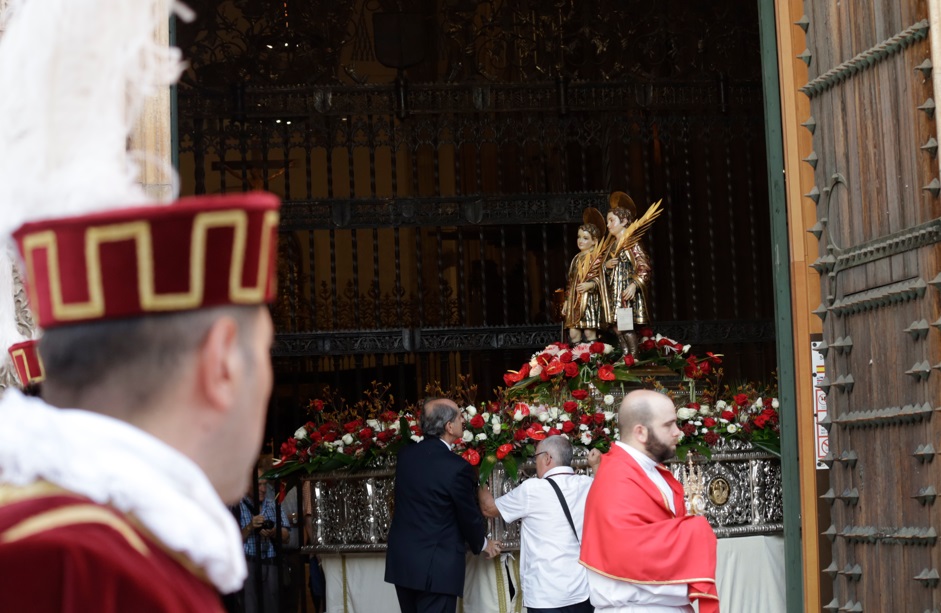 salida catedral procesion santos niños 2026